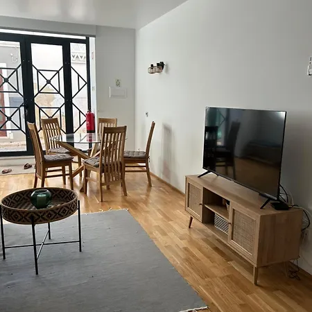 Cosy In The Heart Of Old Town Apartment Lagos